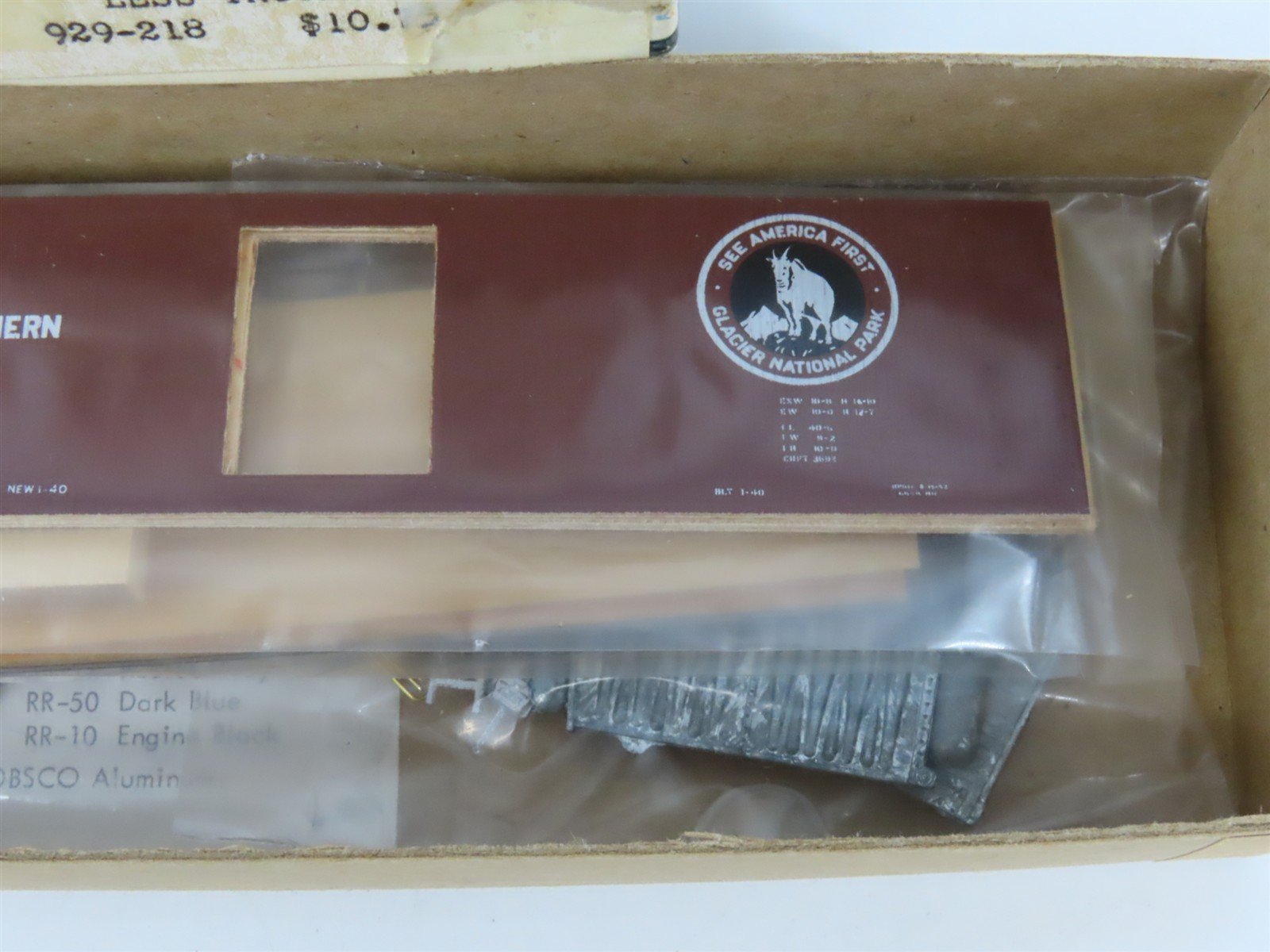 HO Scale Silver Streak Kit 929-218 GN Great Northern Railway Box Car #52069