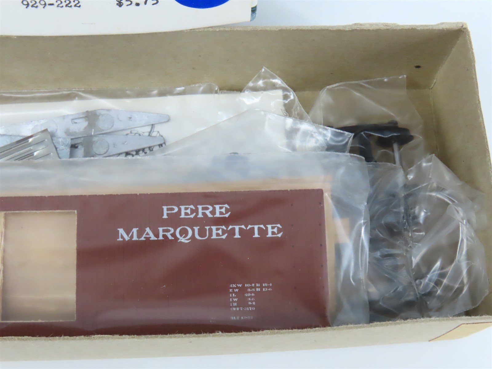 HO Scale Silver Streak Kit 929-222 PM Pere Marquette Single Door Box Car #85100