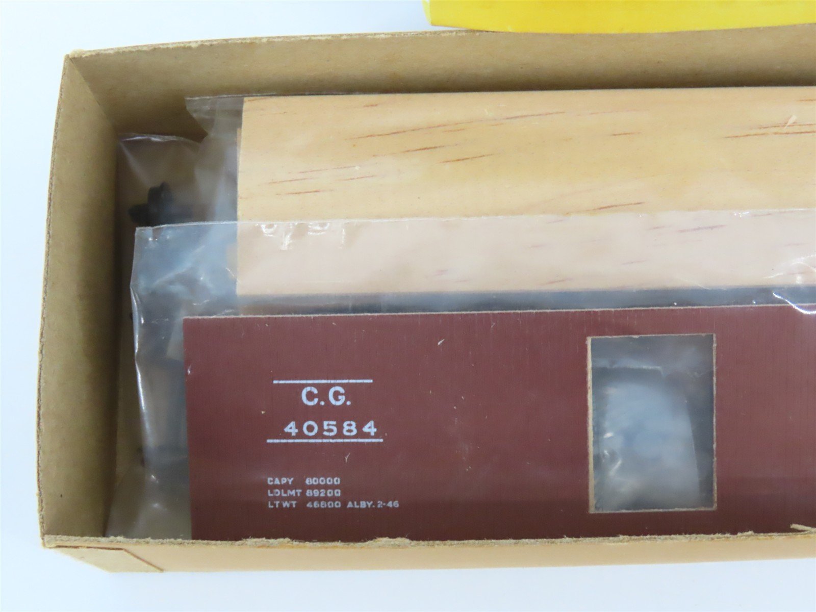 HO Scale Silver Streak Kit CG Central of Georgia Railroad Box Car #40584