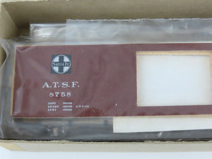 HO Scale Silver Streak Kit 929-352 ATSF Santa Fe 50' Automobile Box Car #8758
