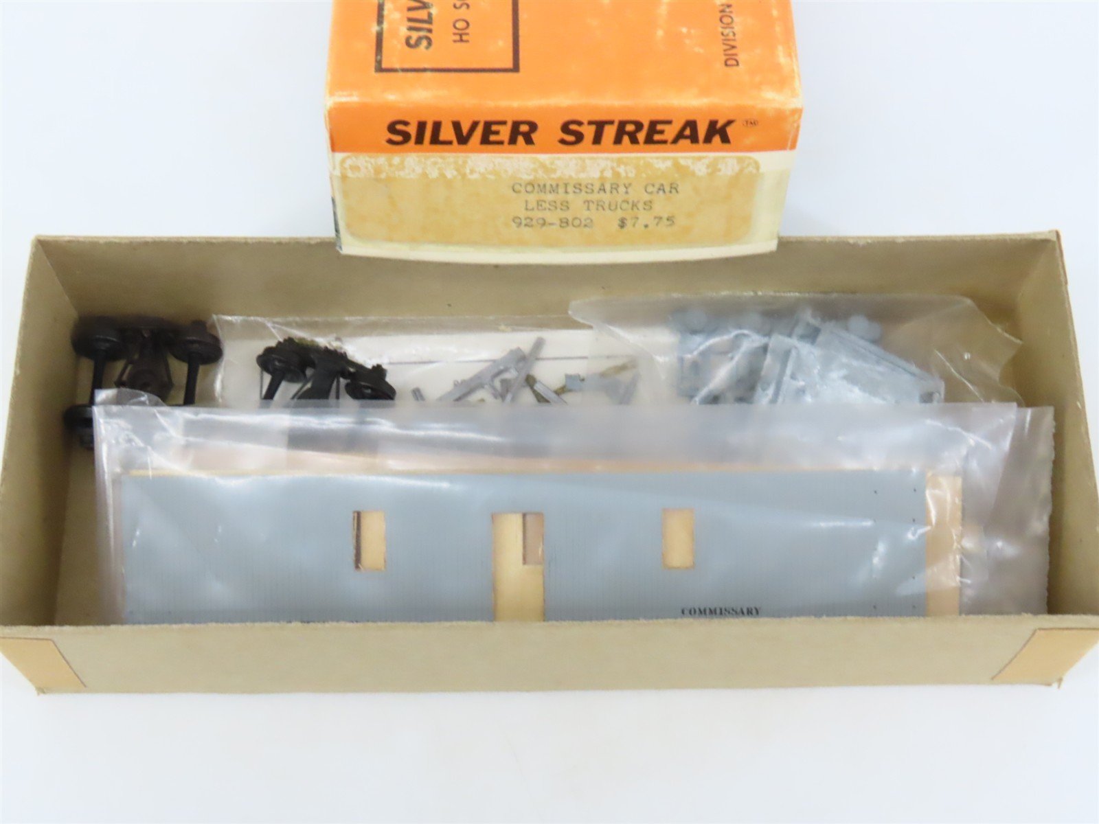 HO Scale Silver Streak Kit 929-802 MW Maintenance of Way Commissary Car #893