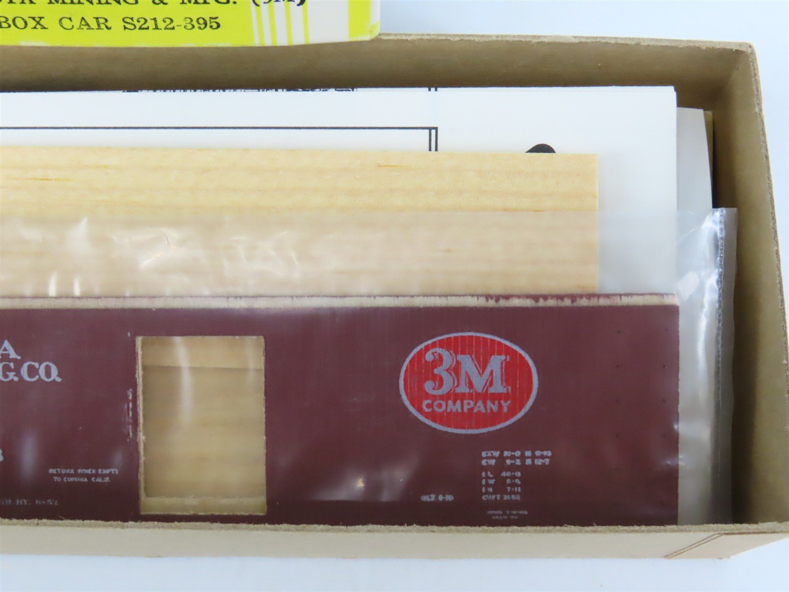 HO Silver Streak Kit S212-395 MINX Minnesota Mining & Manufacturing Box Car 1043