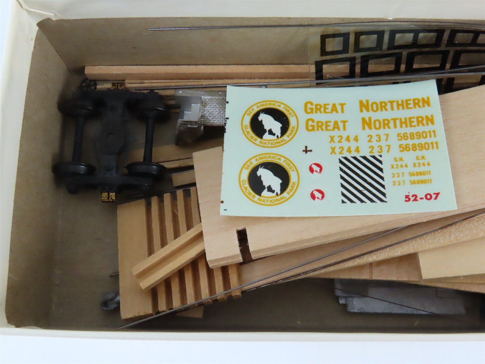HO Northeastern Scale Models Kit HC-1 GN Great Northern Railway Caboose
