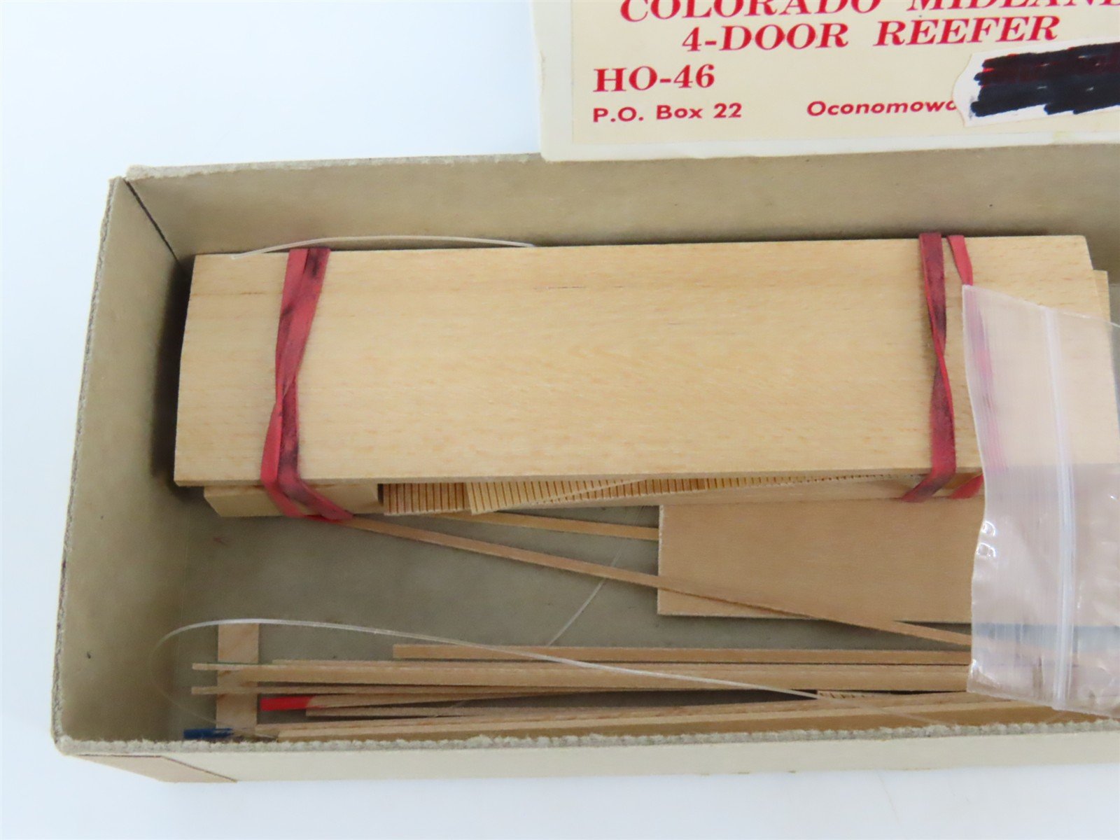 HO Scale La Belle Kit HO-46 CMRR Colorado Midland 4-Door Reefer #1203