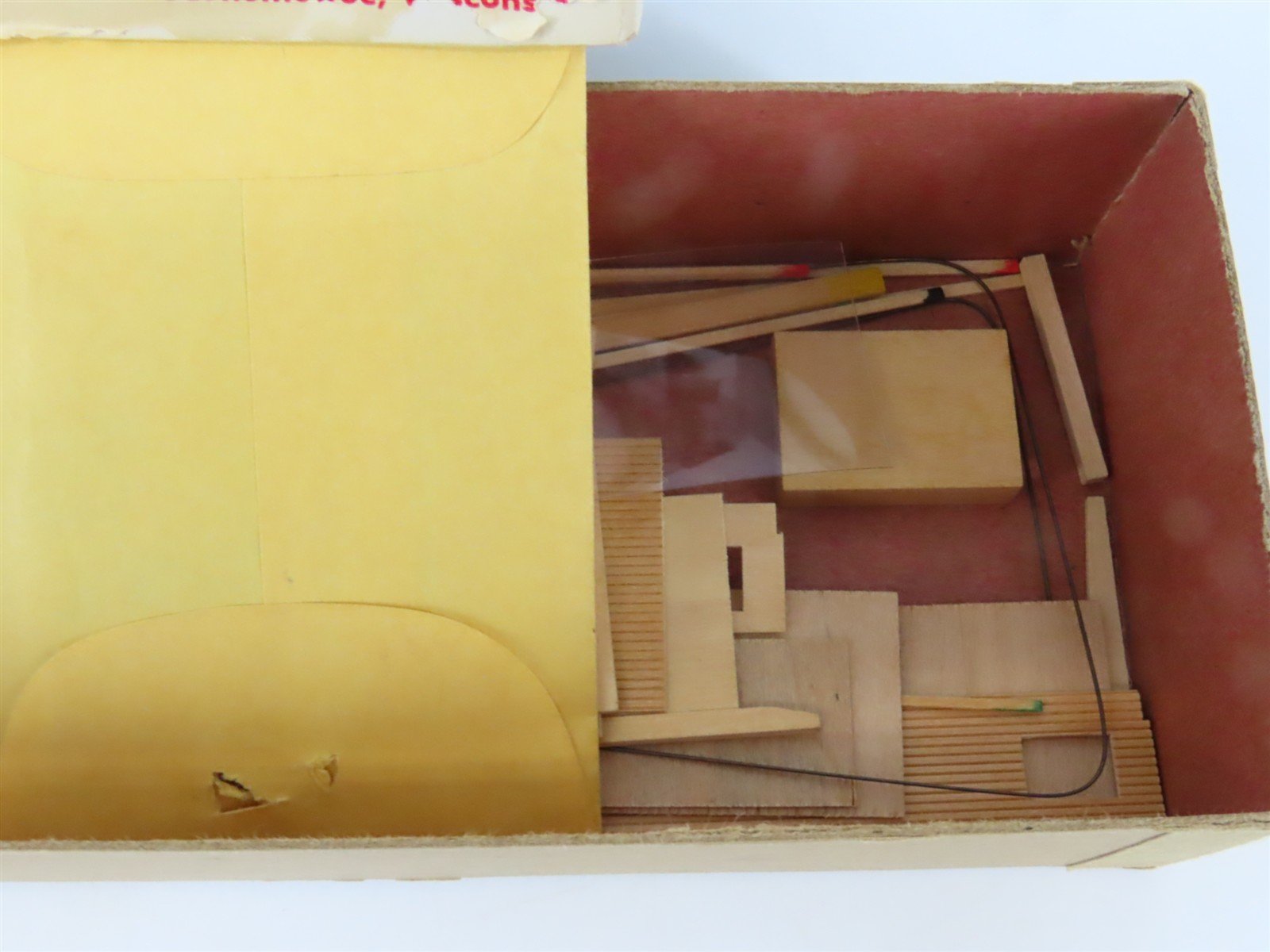 HO Scale La Belle Kit HO-43 SOO Line Caboose #105