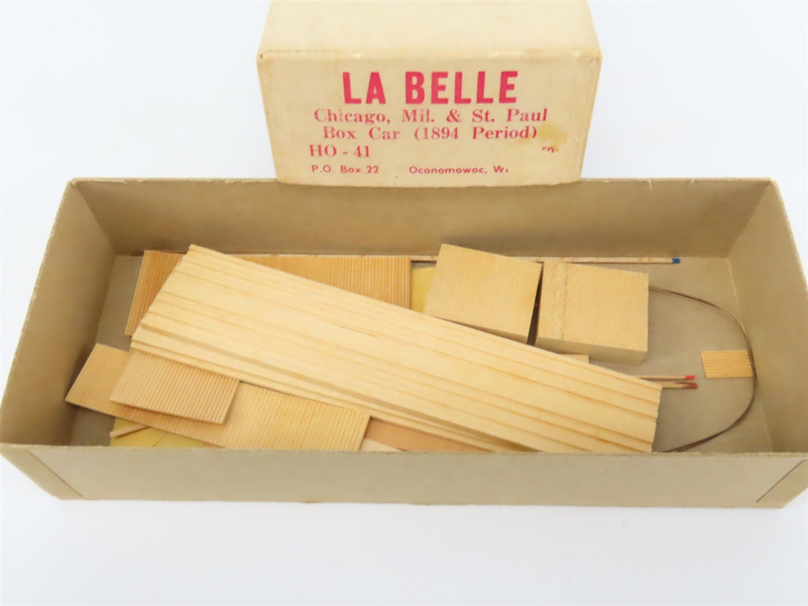 HO Scale La Belle Kit HO-41 CM&StP Chicago Milwaukee & St Paul Box Car #74530