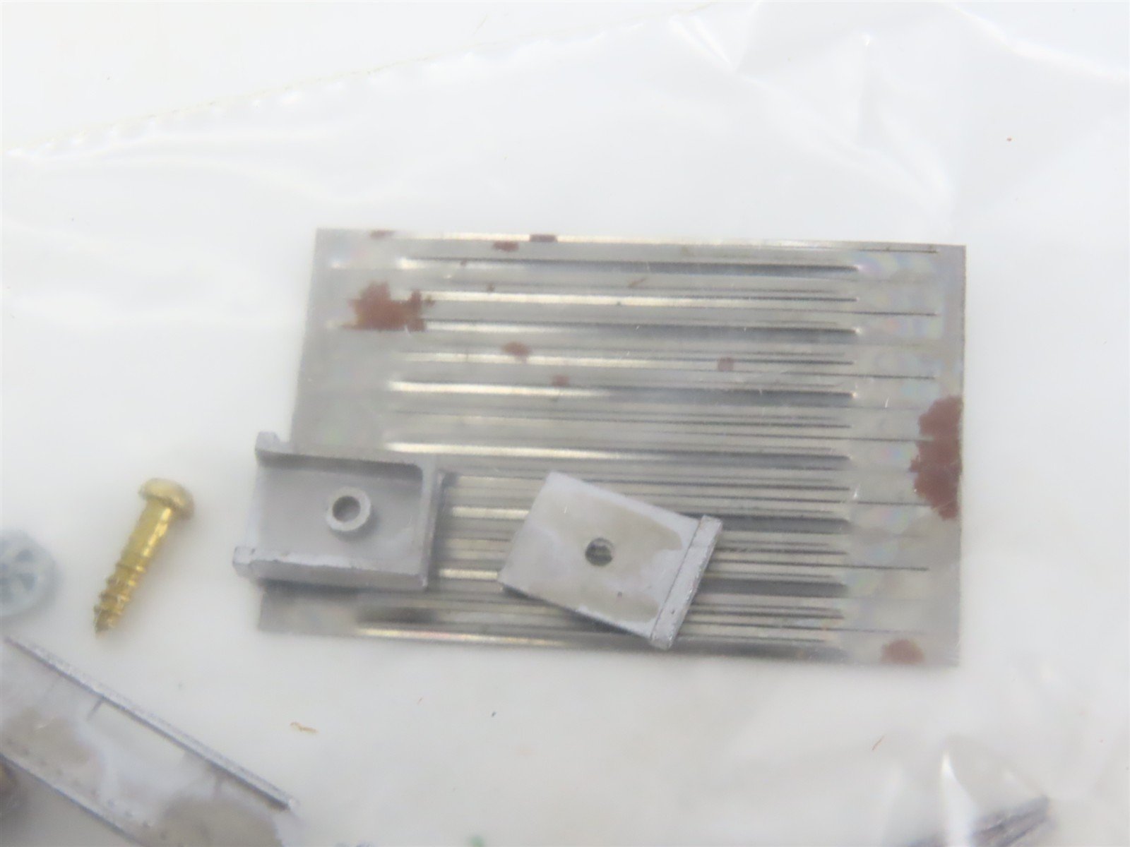 HO Scale Silver Streak Kit 929-423 SFRD Santa Fe Super Chief Reefer #26154