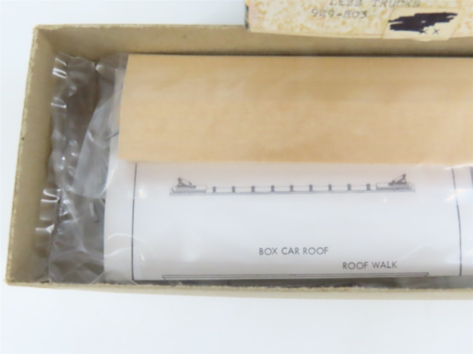 HO Scale Silver Streak Kit 929-803 MW Maintenance of Way Engineering Car #525