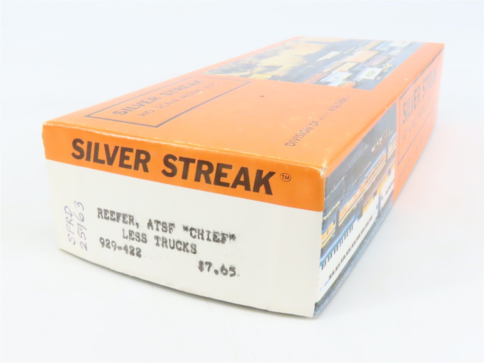 HO Scale Silver Streak Kit 929-422 SFRD Santa Fe Chief Reefer #25963