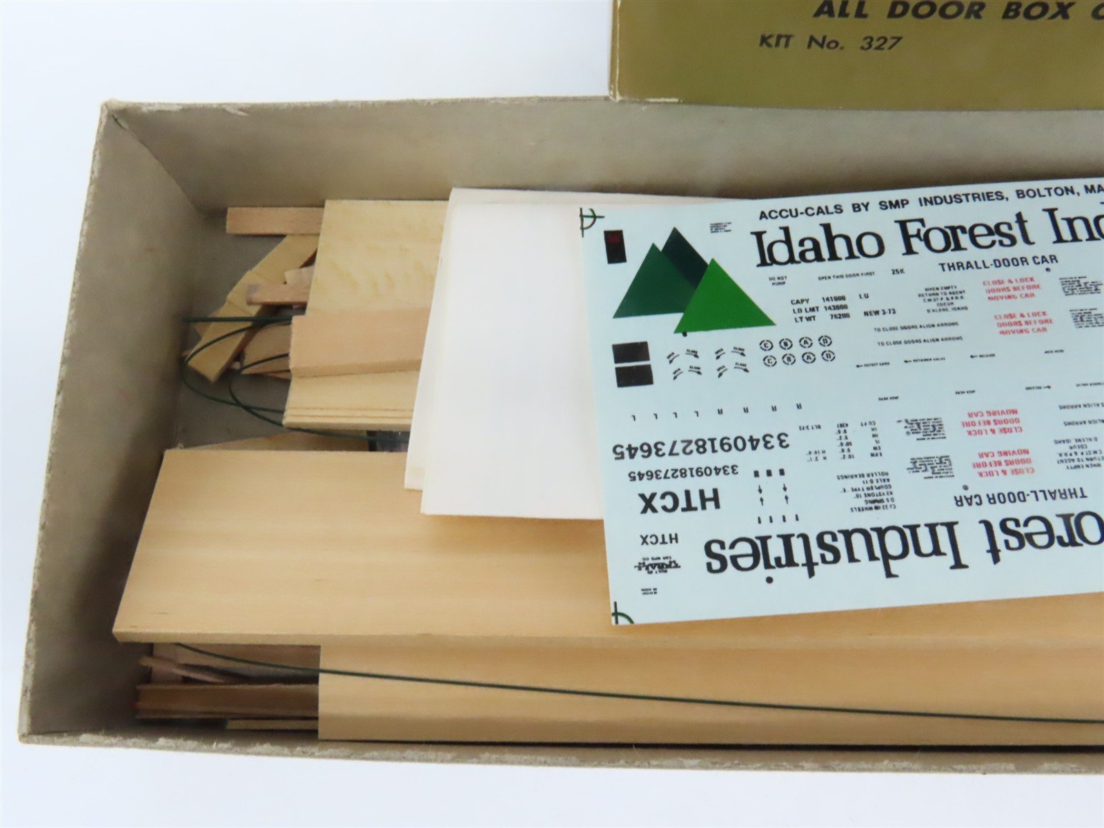 HO Quality Craft Models Kit 327 HTCX Idaho Forest Industries All Door Box Car