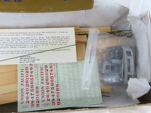 HO Scale Quality Craft Models Kit 336 UP Union Pacific Railroad Caboose