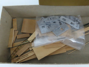 HO Scale Quality Craft Models Kit 332 B&O Baltimore & Ohio Railroad Caboose