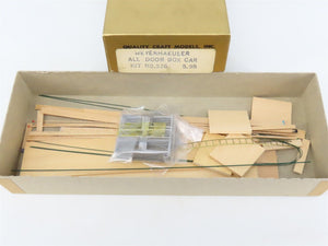 HO Scale Quality Craft Models Kit 326 LUNX Weyerhaeuser All Door Box Car