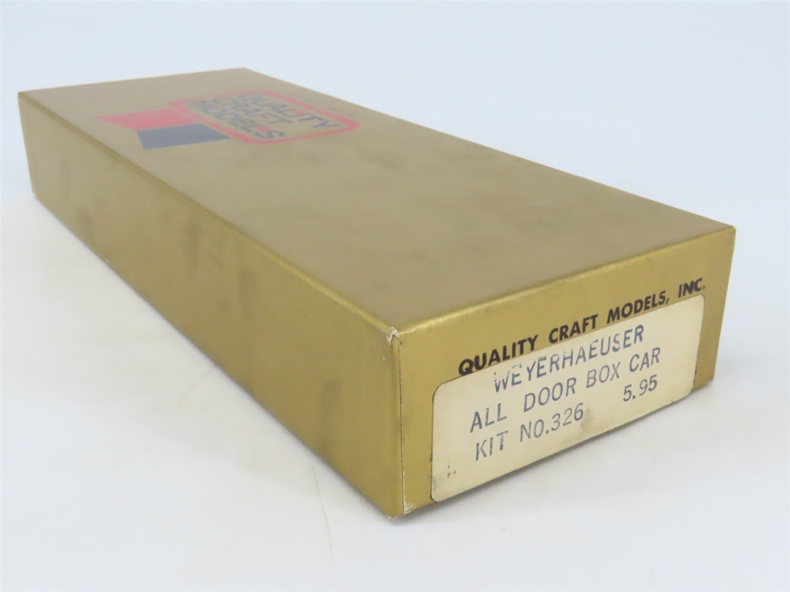 HO Scale Quality Craft Models Kit 326 LUNX Weyerhaeuser All Door Box Car