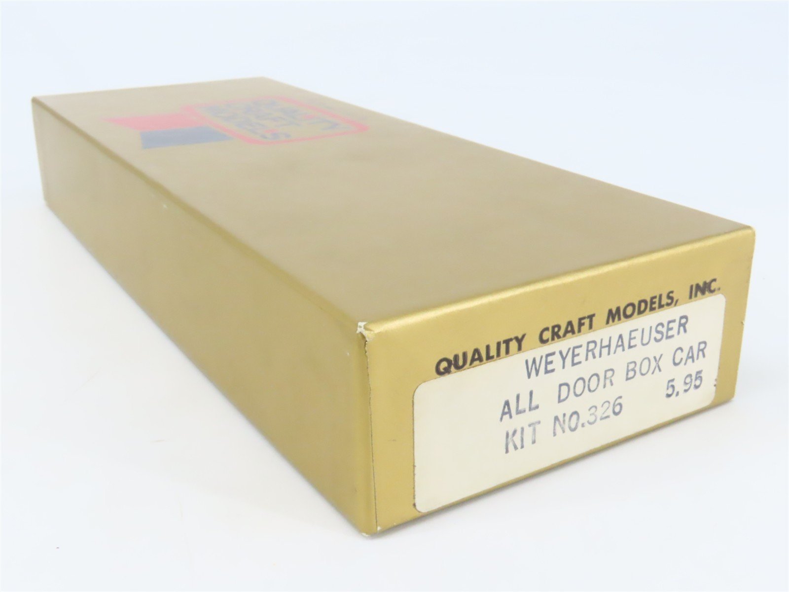 HO Scale Quality Craft Models Kit 326 LUNX Weyerhaeuser All Door Box Car
