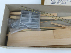 HO Scale Quality Craft Models Kit 326 LUNX Weyerhaeuser All Door Box Car