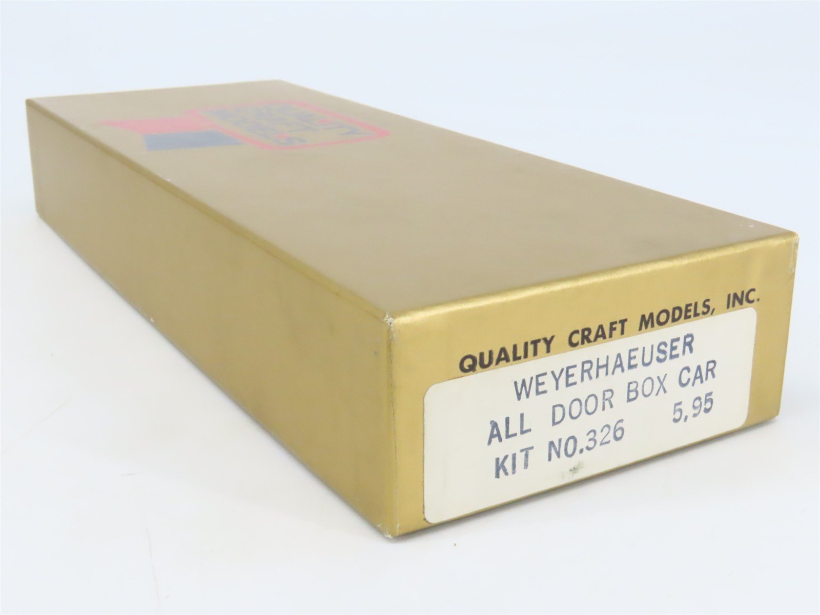 HO Scale Quality Craft Models Kit 326 LUNX Weyerhaeuser All Door Box Car