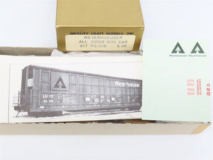 HO Scale Quality Craft Models Kit 326 LUNX Weyerhaeuser All Door Box Car