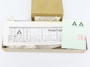 HO Scale Quality Craft Models Kit 326 LUNX Weyerhaeuser All Door Box Car