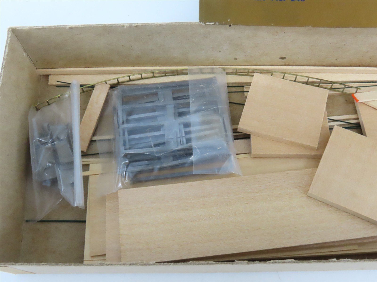 HO Scale Quality Craft Models Kit 343 ICG Illinois Central Gulf All Door Box Car