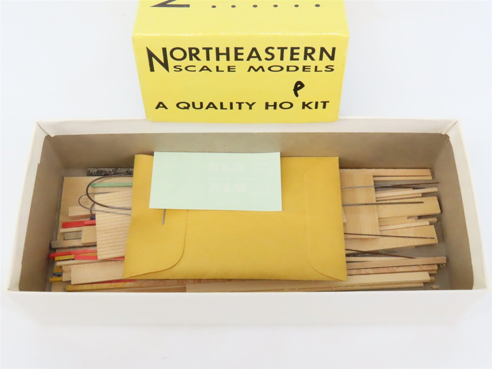 HO Northeastern Scale Models Kit N&W Norfolk & Western Railway Wooden Hopper
