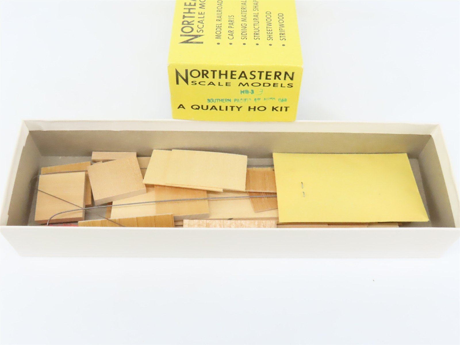 HO Northeastern Scale Models Kit HB-3 SP Southern Pacific 50' Auto Box Car