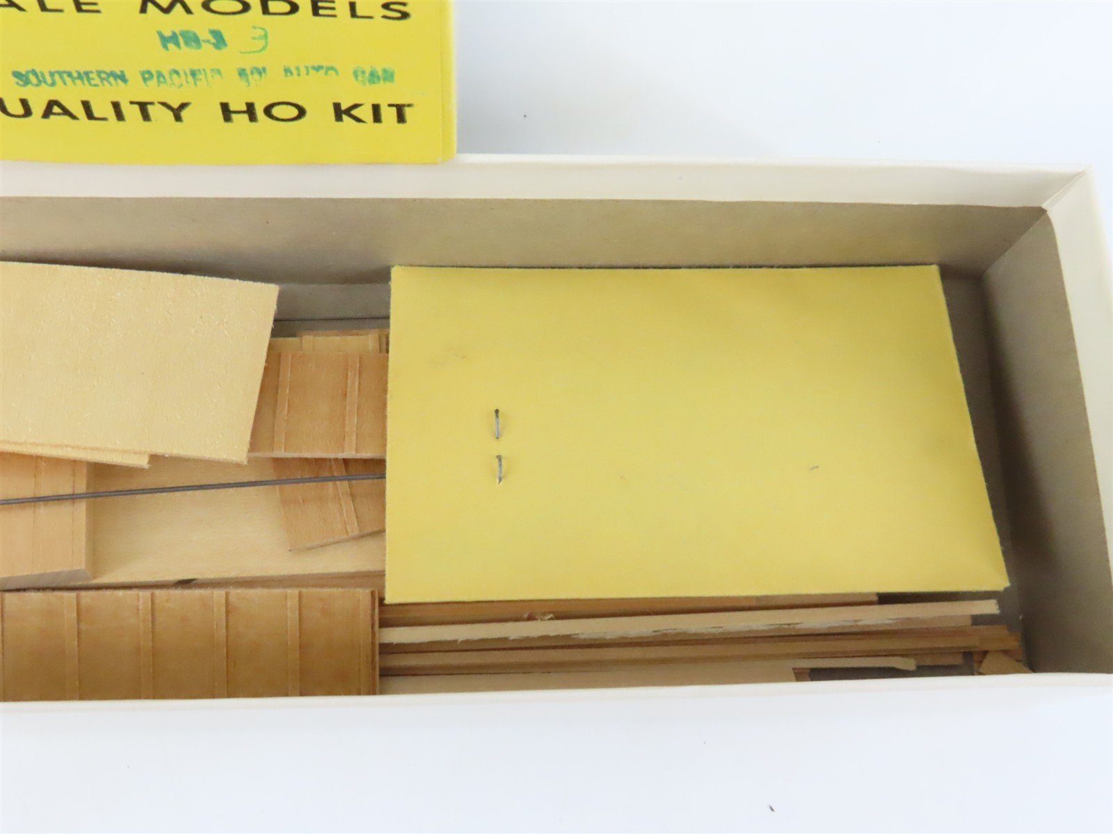 HO Northeastern Scale Models Kit HB-3 SP Southern Pacific 50' Auto Box Car