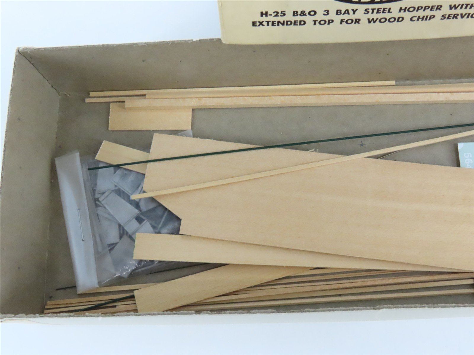 HO Scale Ambroid Kit H-25 B&O Baltimore & Ohio Railroad 3-Bay Hopper
