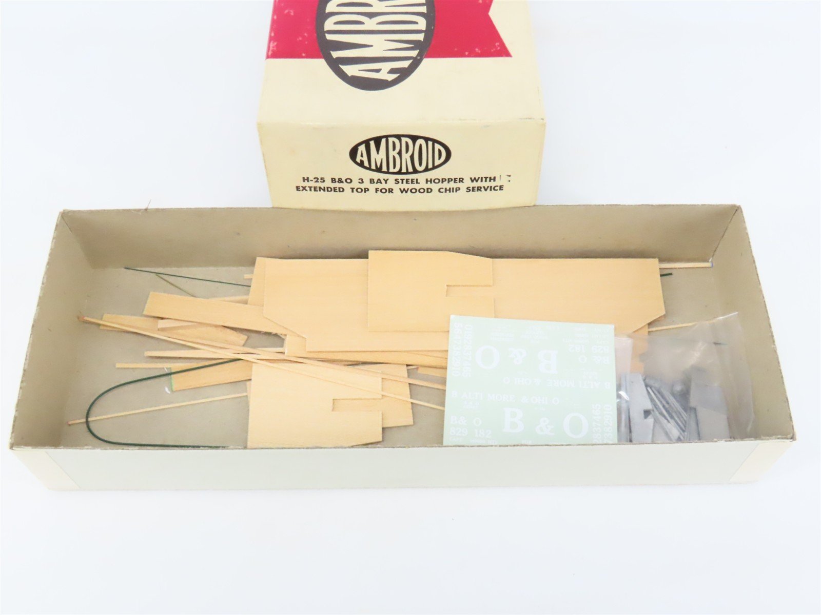 HO Scale Ambroid Kit H-25 B&O Baltimore & Ohio Railroad 3-Bay Hopper