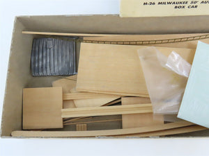 HO Scale Ambroid Kit H-26 MILW Milwaukee Road 50' Automobile Box Car #13631