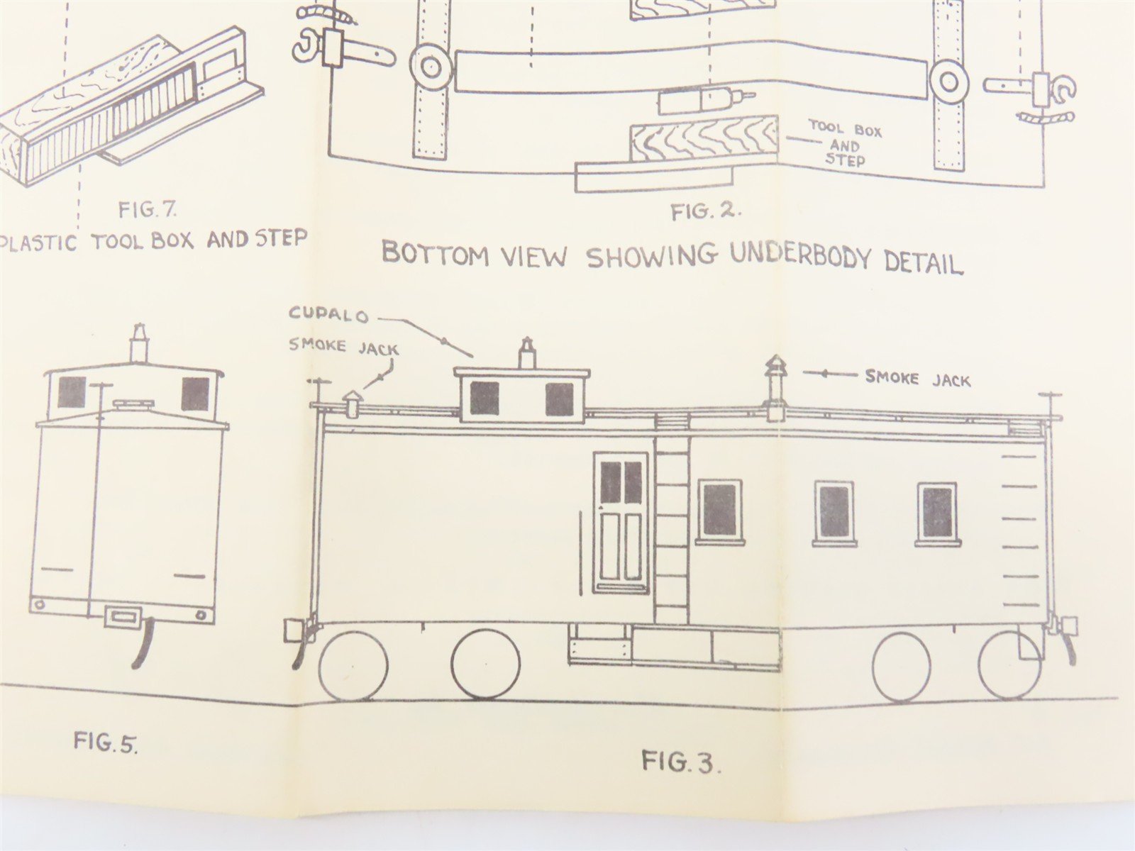 HO Scale A-C Kit CB-5 Unlettered Side Door Caboose