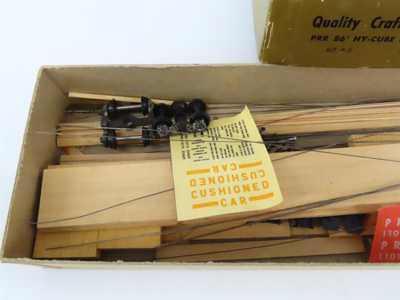 HO Scale Quality Craft Models Kit P-3 PRR Pennsylvania 86' Hy-Cube Box Car