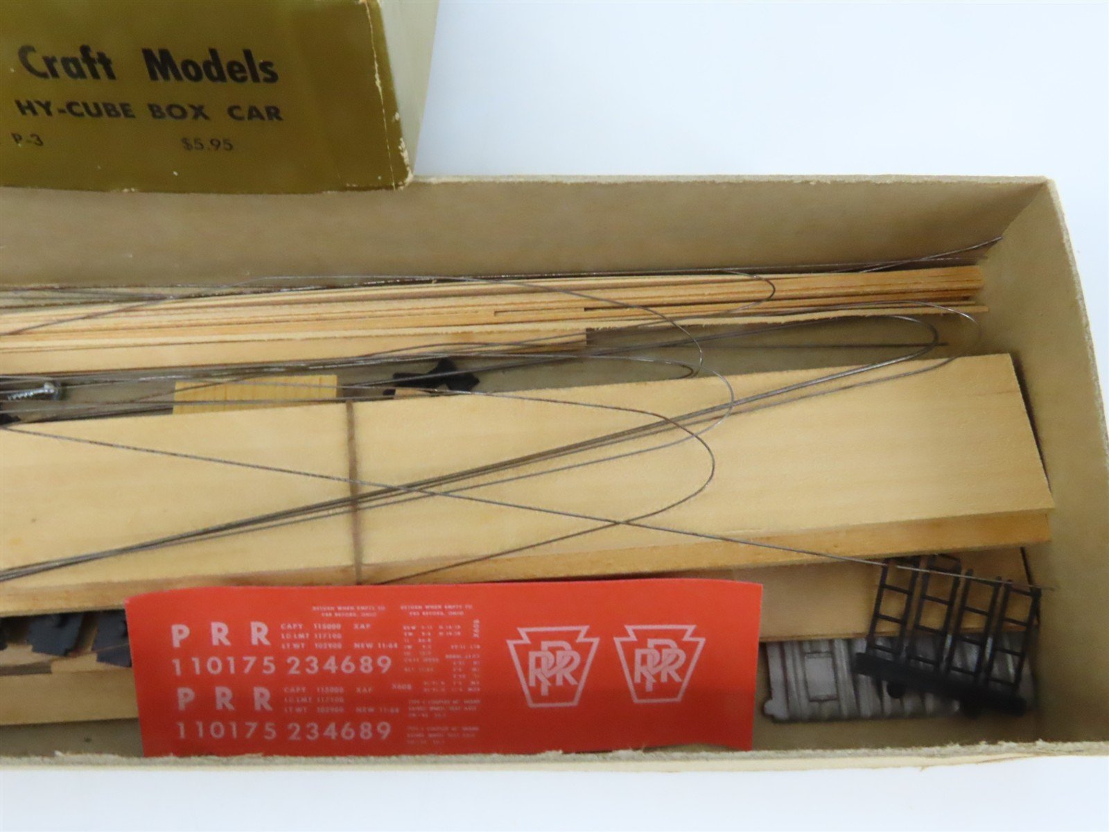 HO Scale Quality Craft Models Kit P-3 PRR Pennsylvania 86' Hy-Cube Box Car