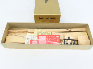 HO Scale Quality Craft Models Kit P-5 PC Penn Central 86' 8-Door Hy-Cube Box Car