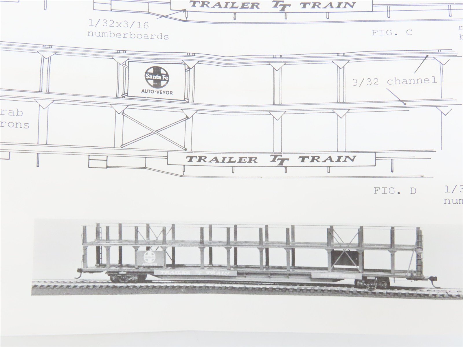 HO Quality Craft Models Kit T-3 BTTX ATSF Santa Fe 89' Bi-Level Auto Car