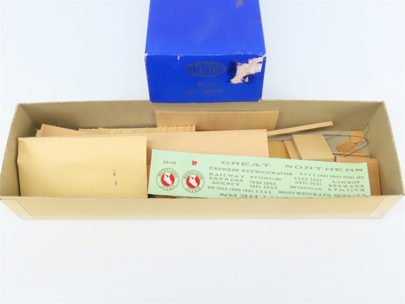 HO Scale Ambroid Kit K-4 GN Great Northern Railway Reefer
