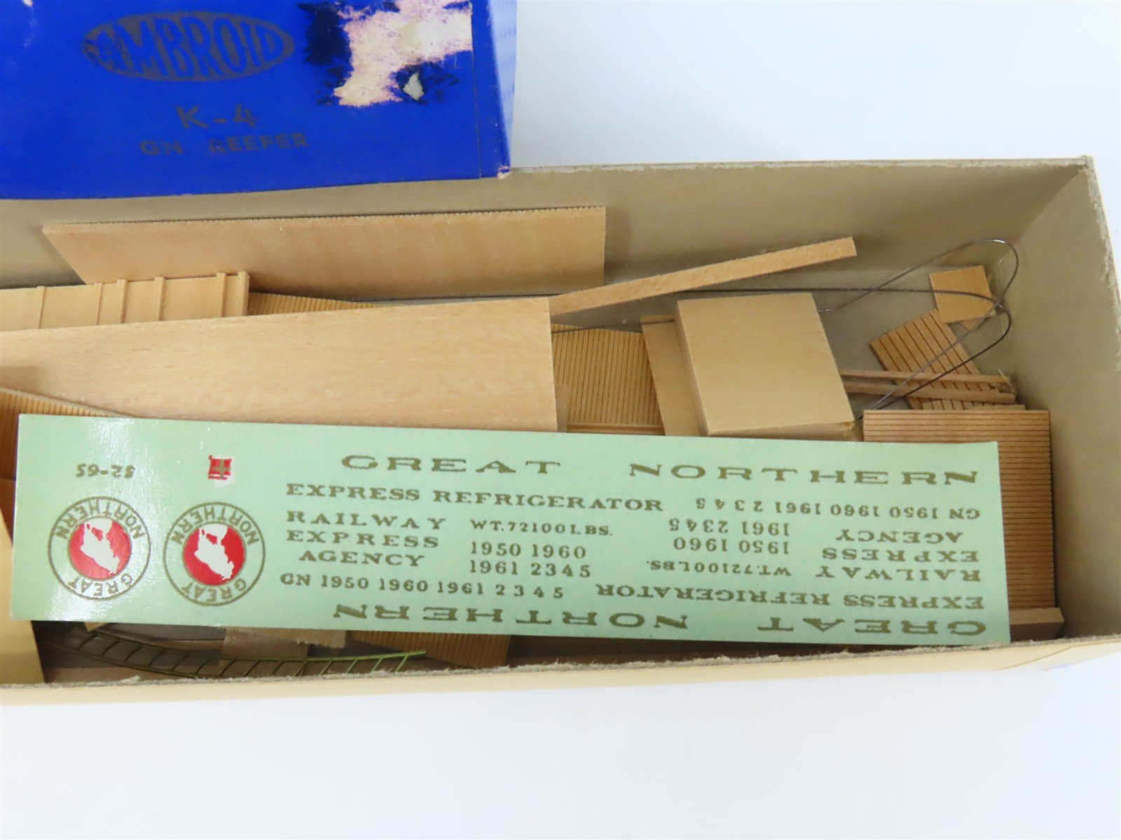 HO Scale Ambroid Kit K-4 GN Great Northern Railway Reefer