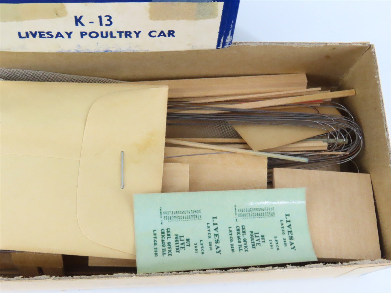 HO Scale Ambroid Kit K-13 LPTCO Livesay Poultry Car #2501