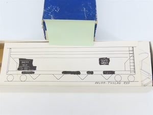 HO Scale Ambroid Kit K-11 BKTY Katy Center Flow 4-Bay Covered Hopper #1017