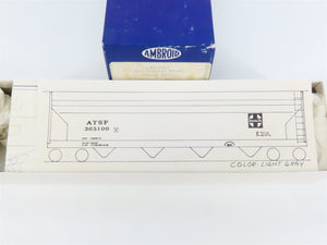 HO Scale Ambroid Kit 130-5011 ATSF Santa Fe Center Flow Covered Hopper #305100