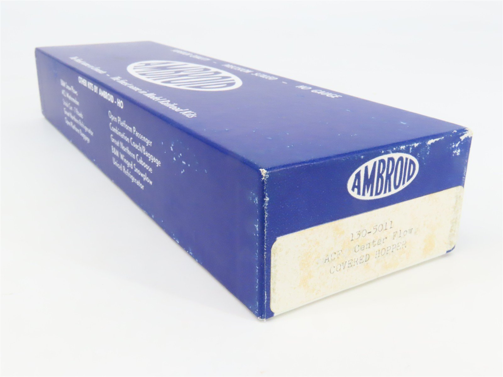 HO Scale Ambroid Kit 130-5011 ATSF Santa Fe Center Flow Covered Hopper #305100