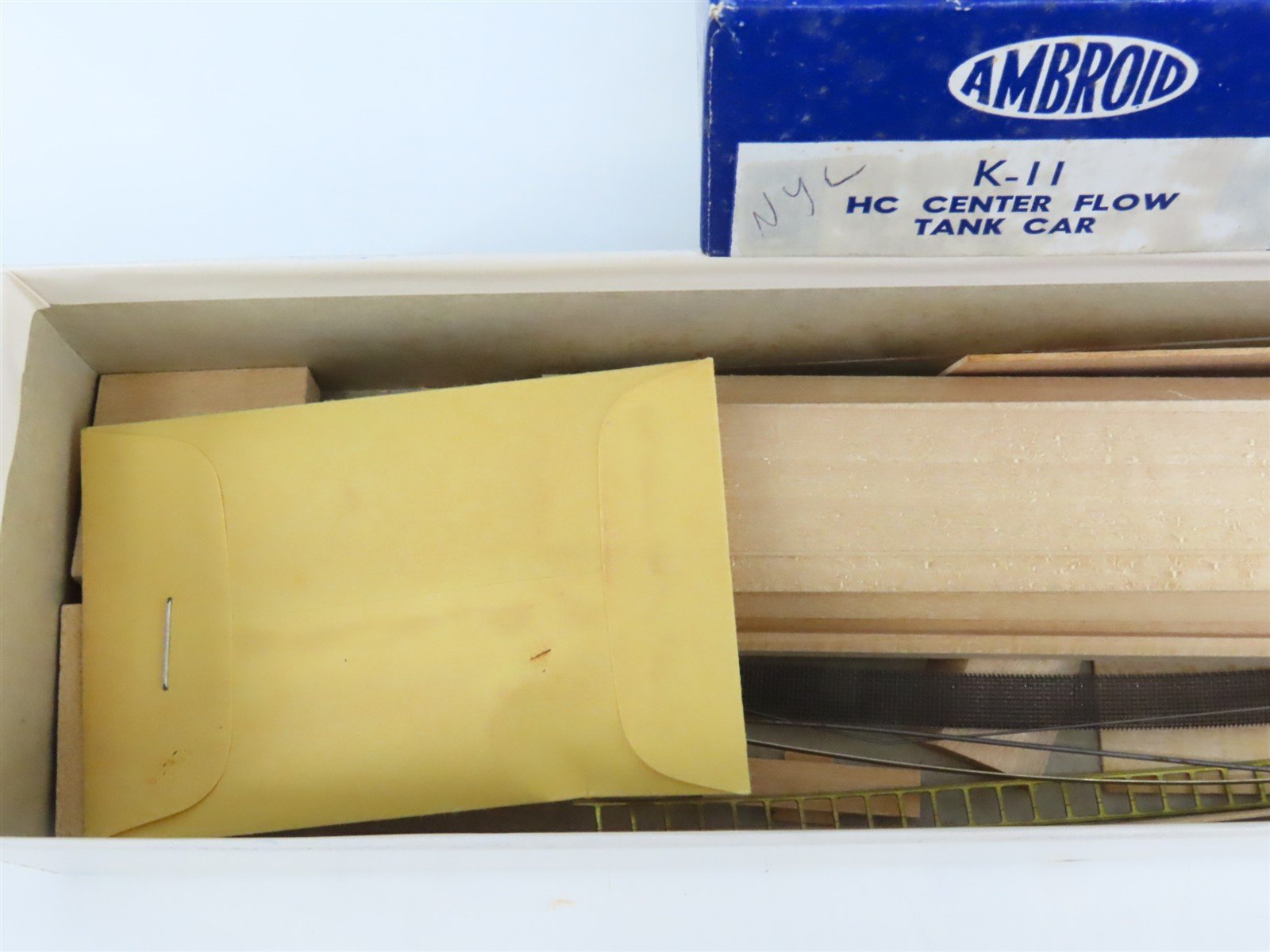 HO Scale Ambroid Kit K-11 NYC New York Central System Center Flow Hopper #886000