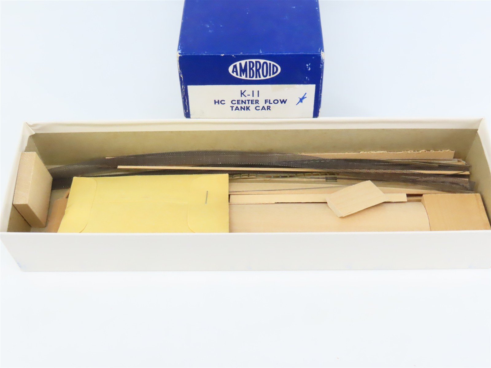 HO Scale Ambroid Kit K-11 NYC New York Central Center Flow 4-Bay Hopper #886000