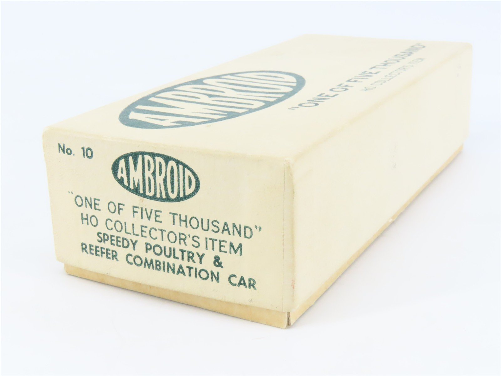 HO Scale Ambroid Kit No. 10 LPTX Speedy Poultry & Reefer Combination Car #4002