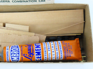 HO Scale Ambroid Kit No. 10 LPTX Speedy Poultry & Reefer Combination Car #4002