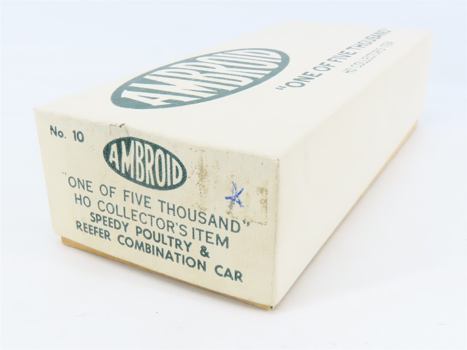 HO Scale Ambroid Kit No. 10 LPTX Speedy Poultry & Reefer Combination Car #4002