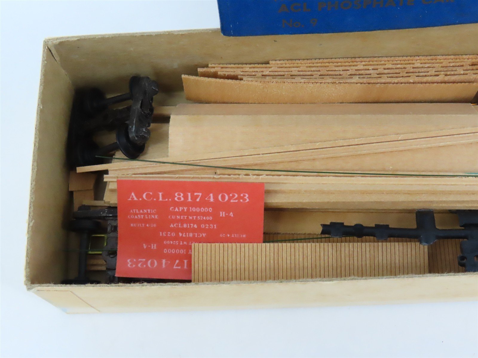 HO Scale Ambroid Kit No. 9 ACL Atlantic Coast Line Phosphate Hopper #8174