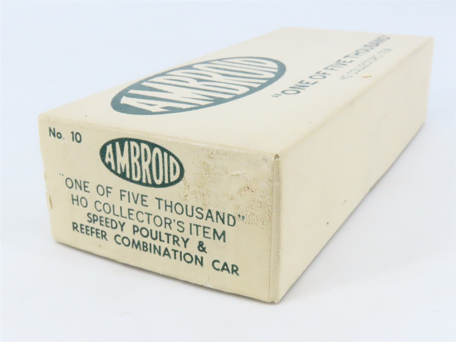 HO Scale Ambroid Kit No. 10 LPTX Speedy Poultry & Reefer Combination Car #4002