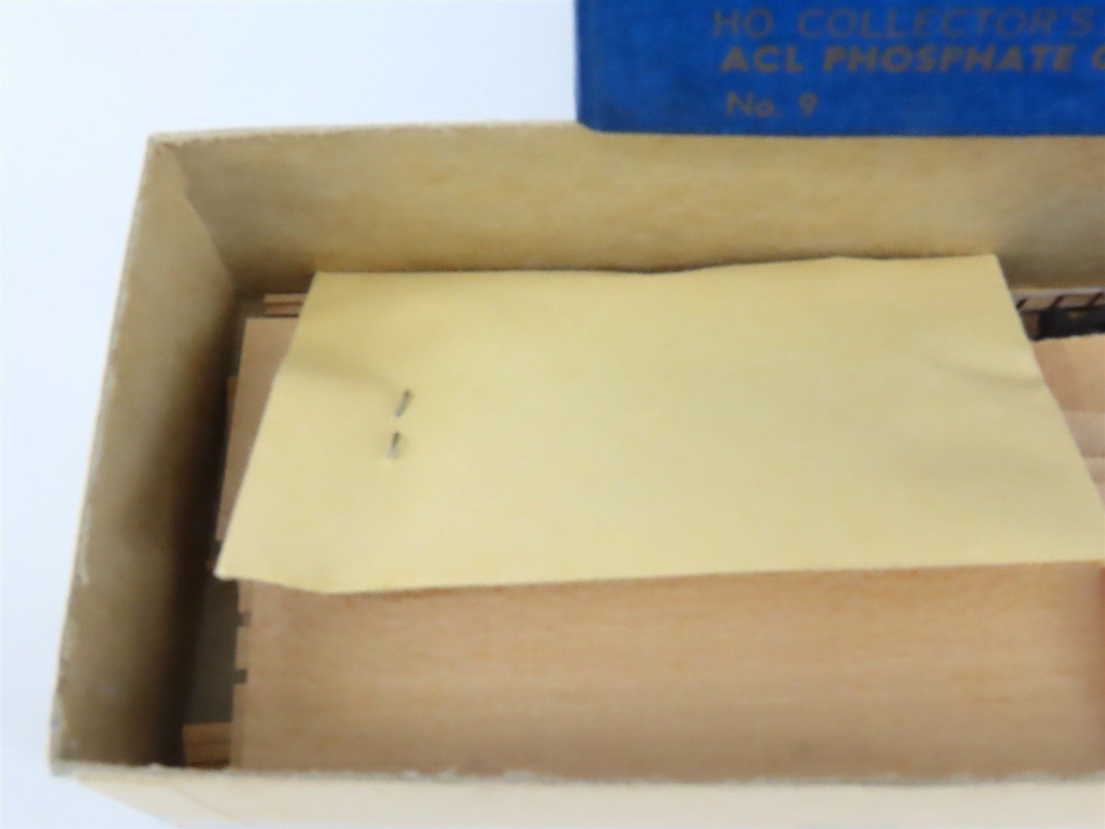 HO Scale Ambroid Kit No. 9 ACL Atlantic Coast Line Phosphate Hopper #8174