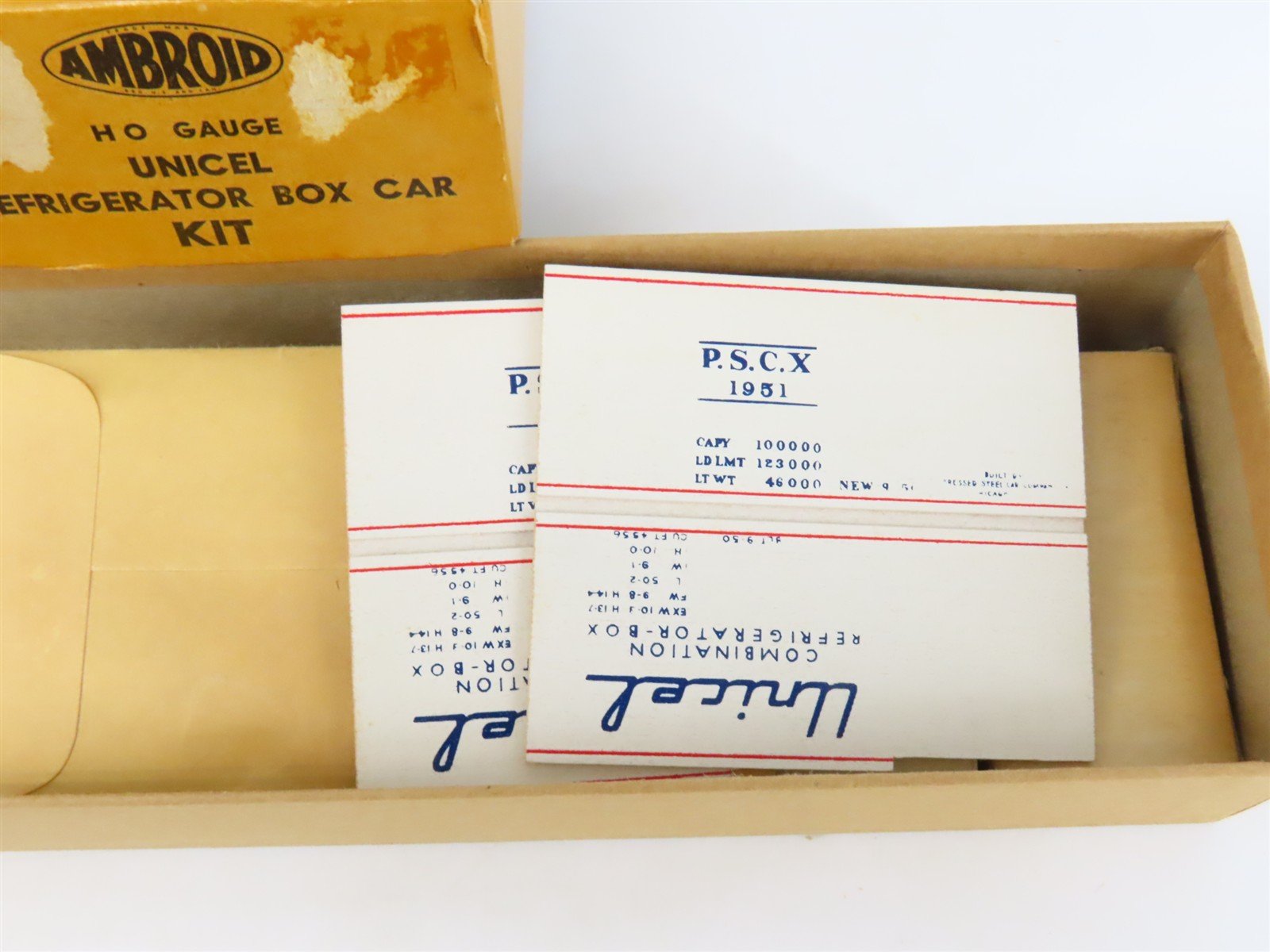HO Scale Ambroid Kit PSCX Unicel Refrigerator Box Car #1951